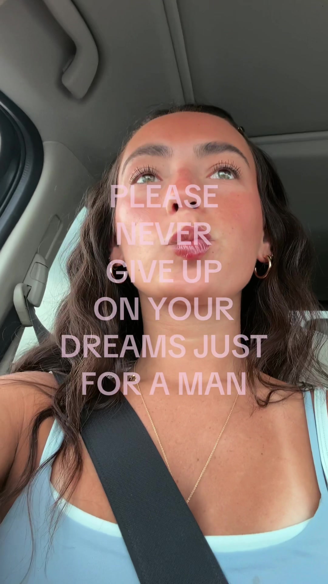 @EM ⋆ ˚。⋆୨୧˚