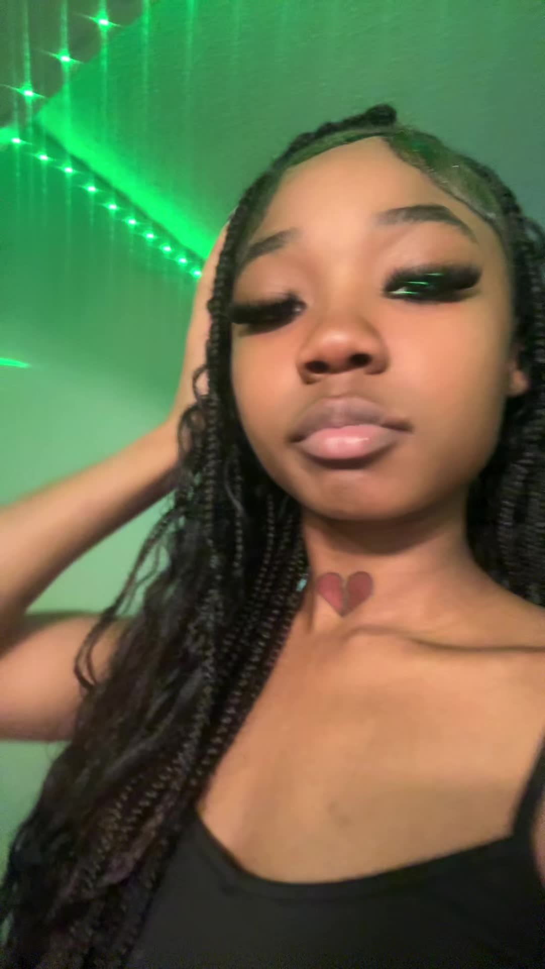 @allbOut.ari