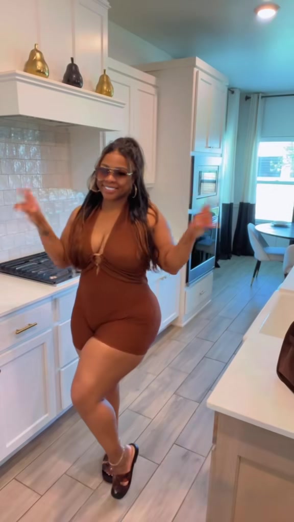@armani_chanel