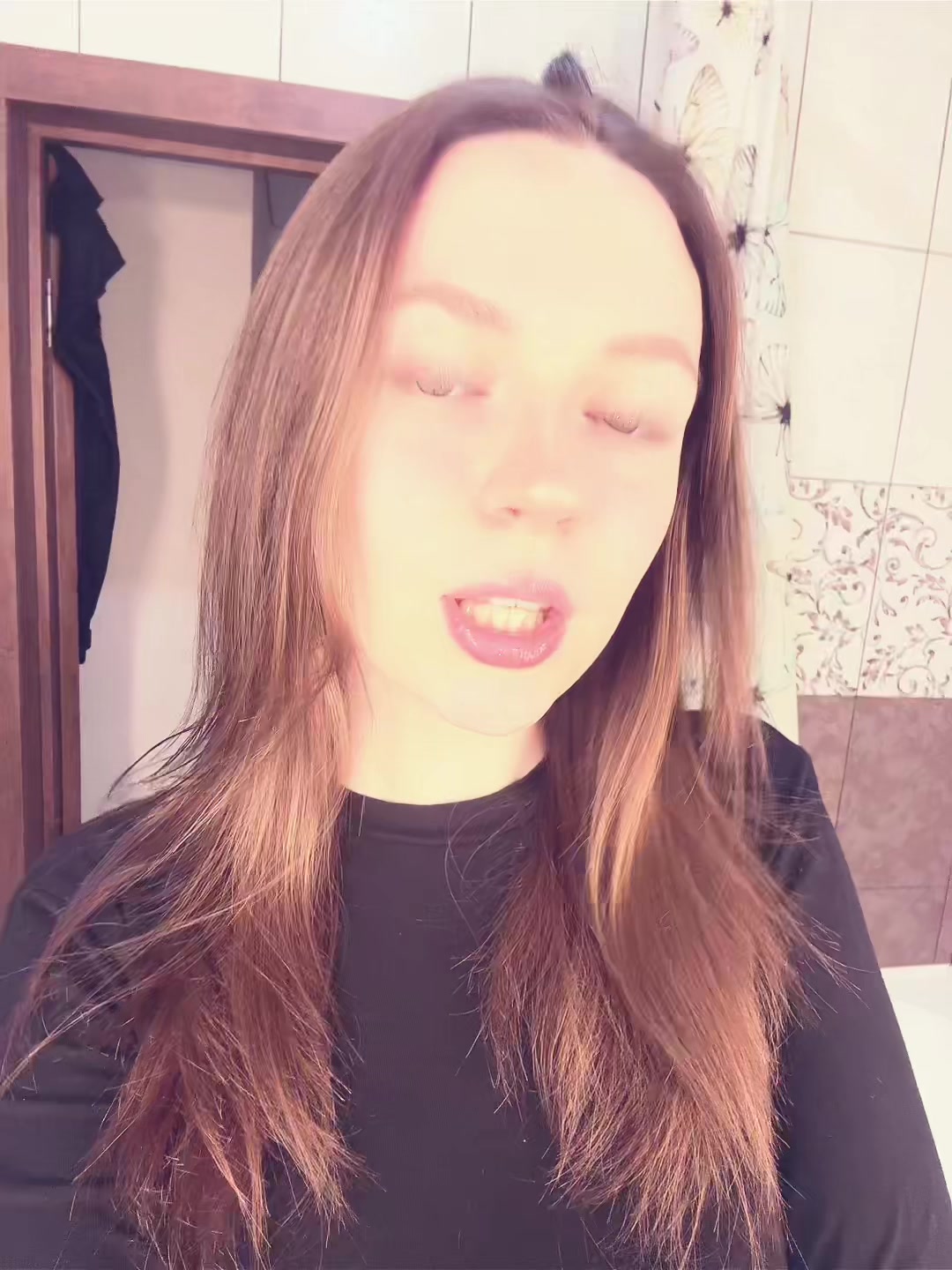 @Anasteushha_