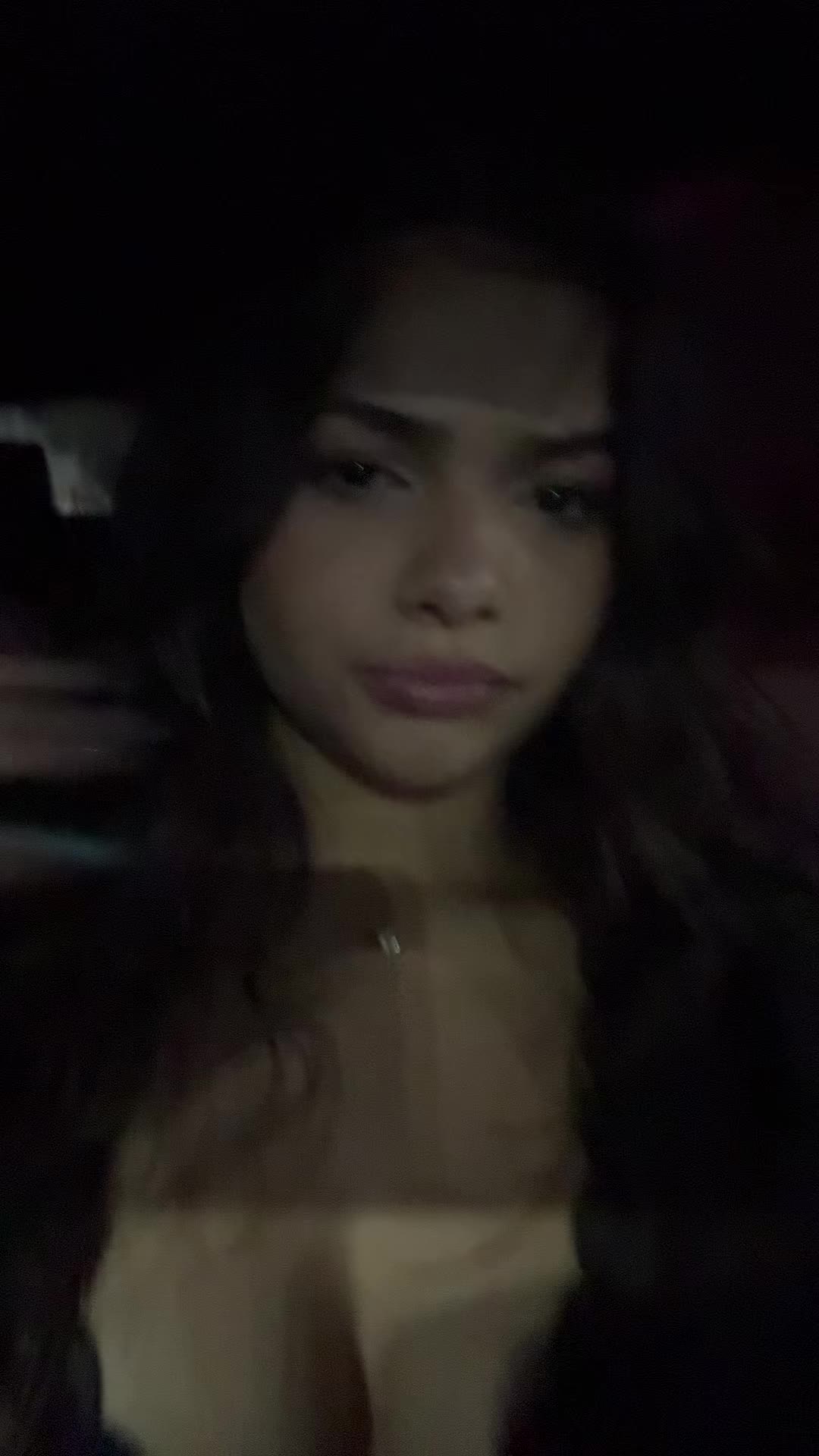 @Adriana