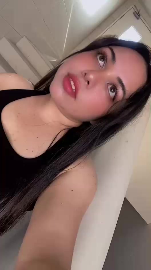 @शकुन🌼