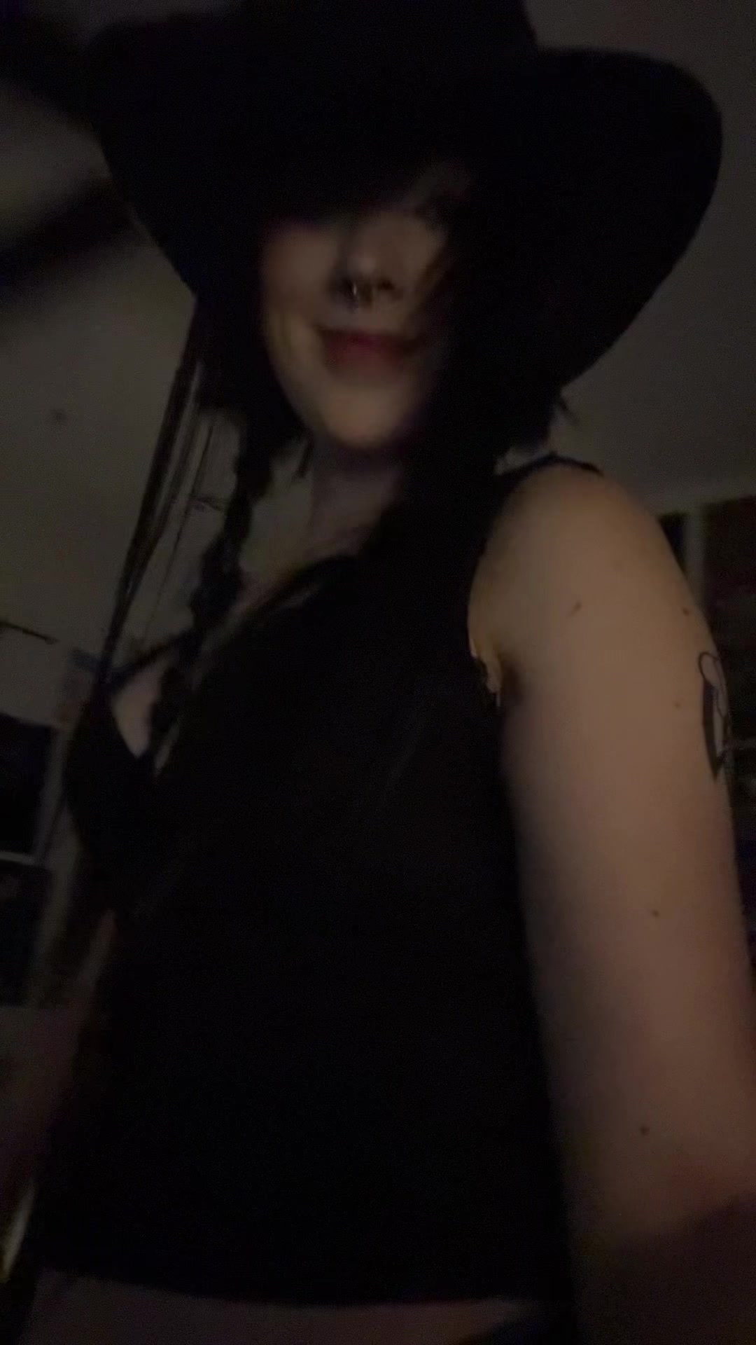 @Misu