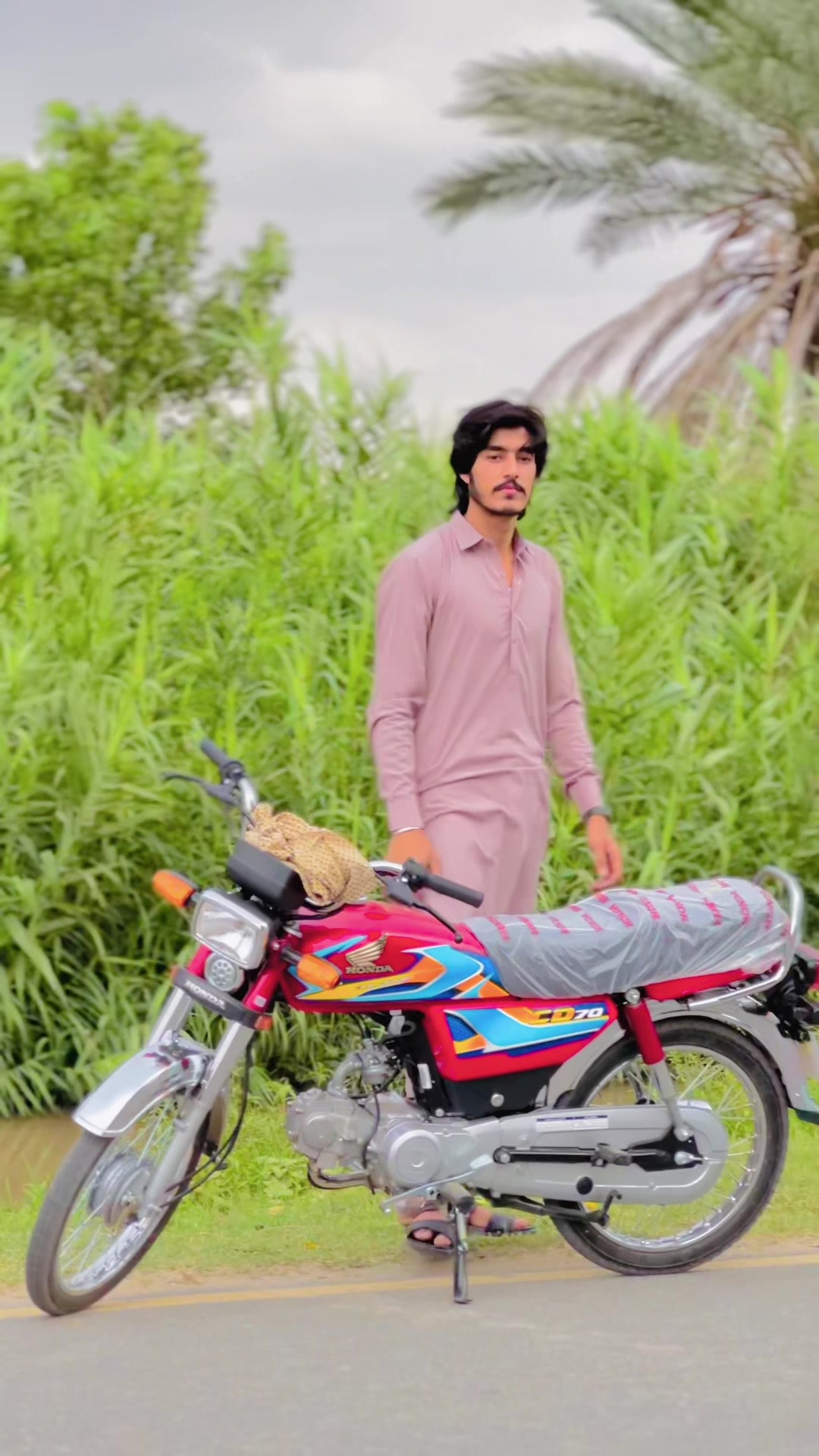 @ملک زبیر گھلو 👑