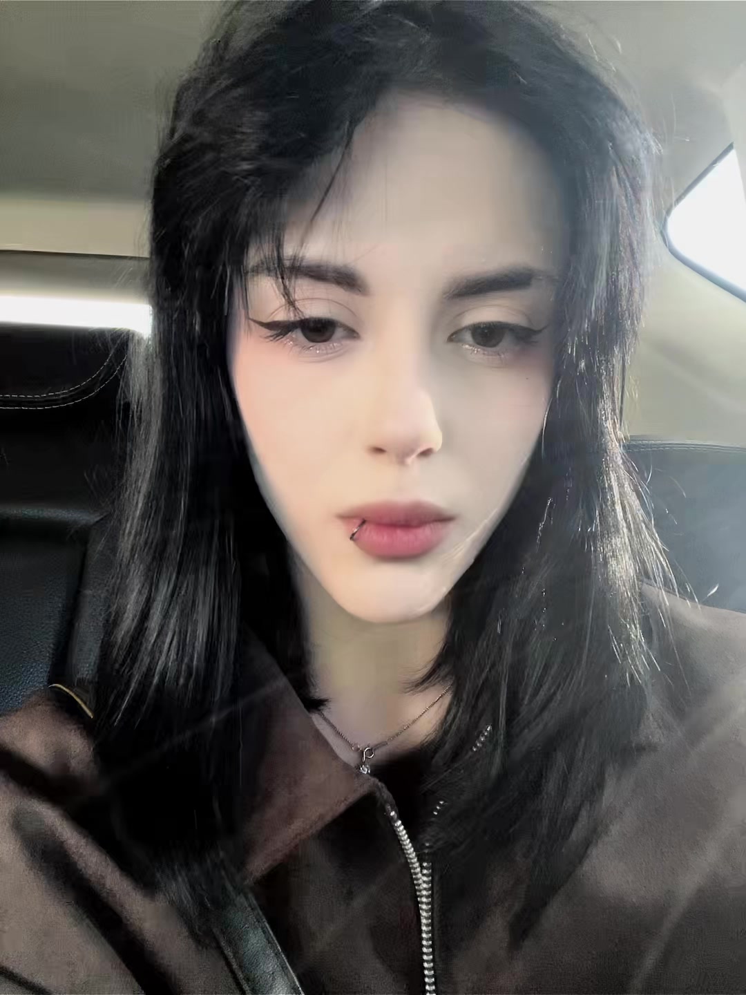 @lee.mi