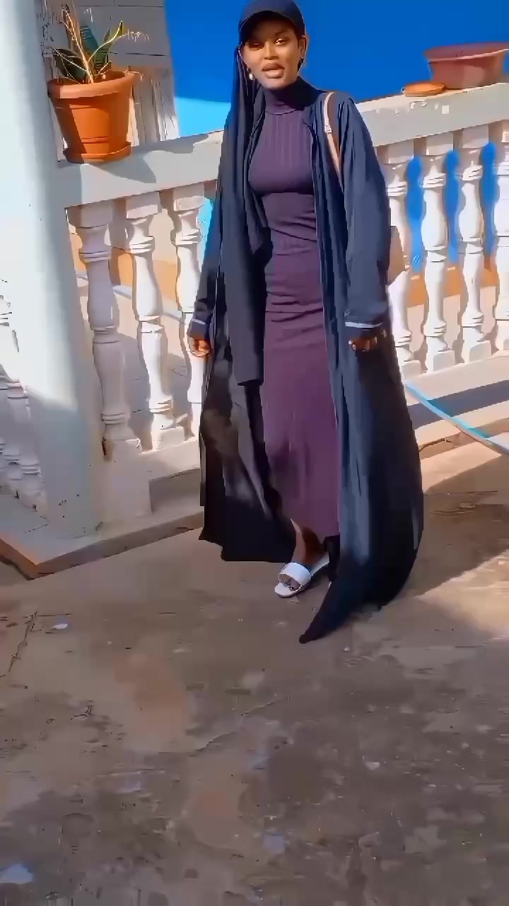 @Aisha 🦋🤎