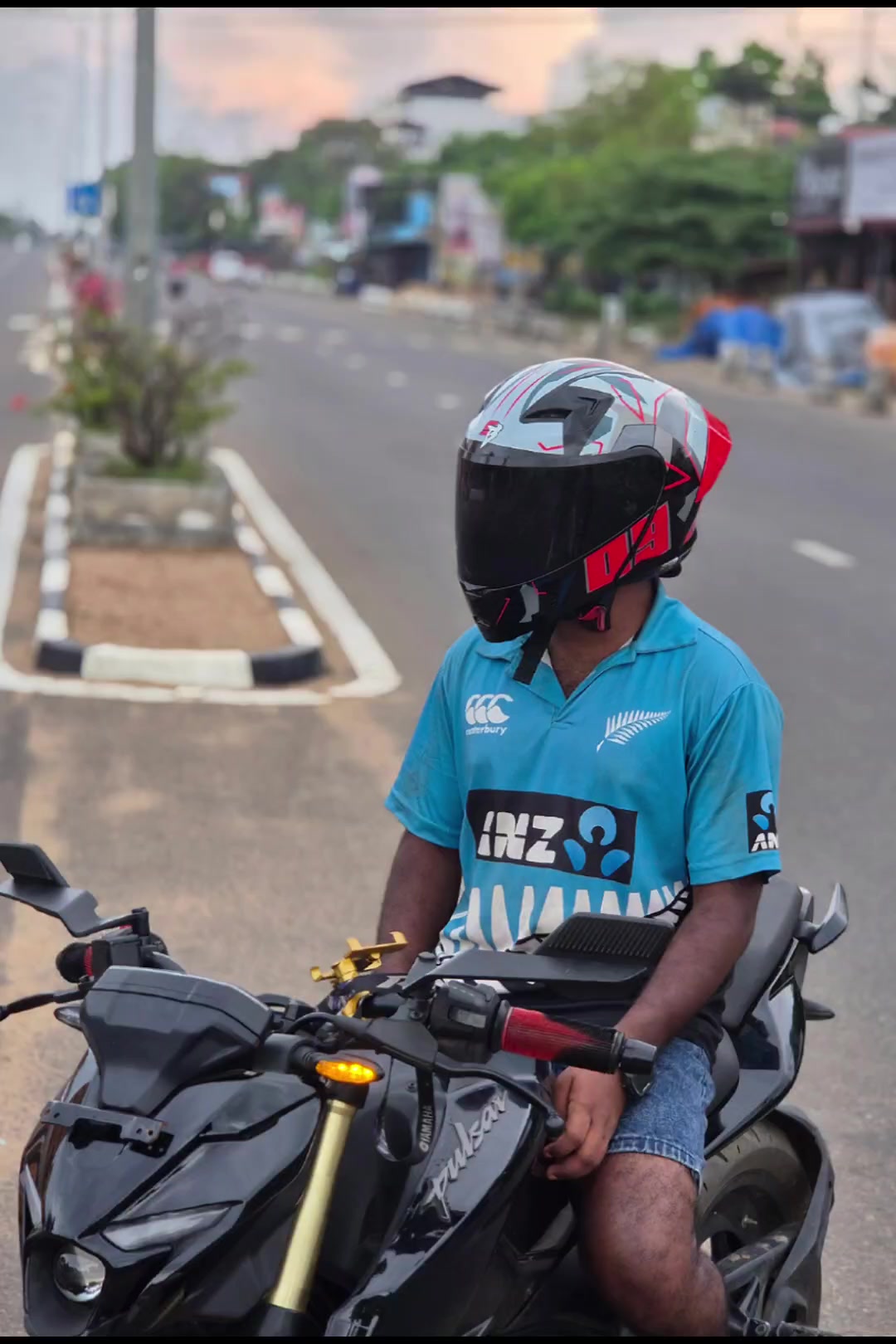 @தனிமையின் காதலன் ❤️&zwj;🩹