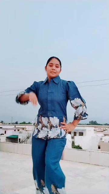 @Radhika & Rupesh 🇳🇵👑 🇮🇳