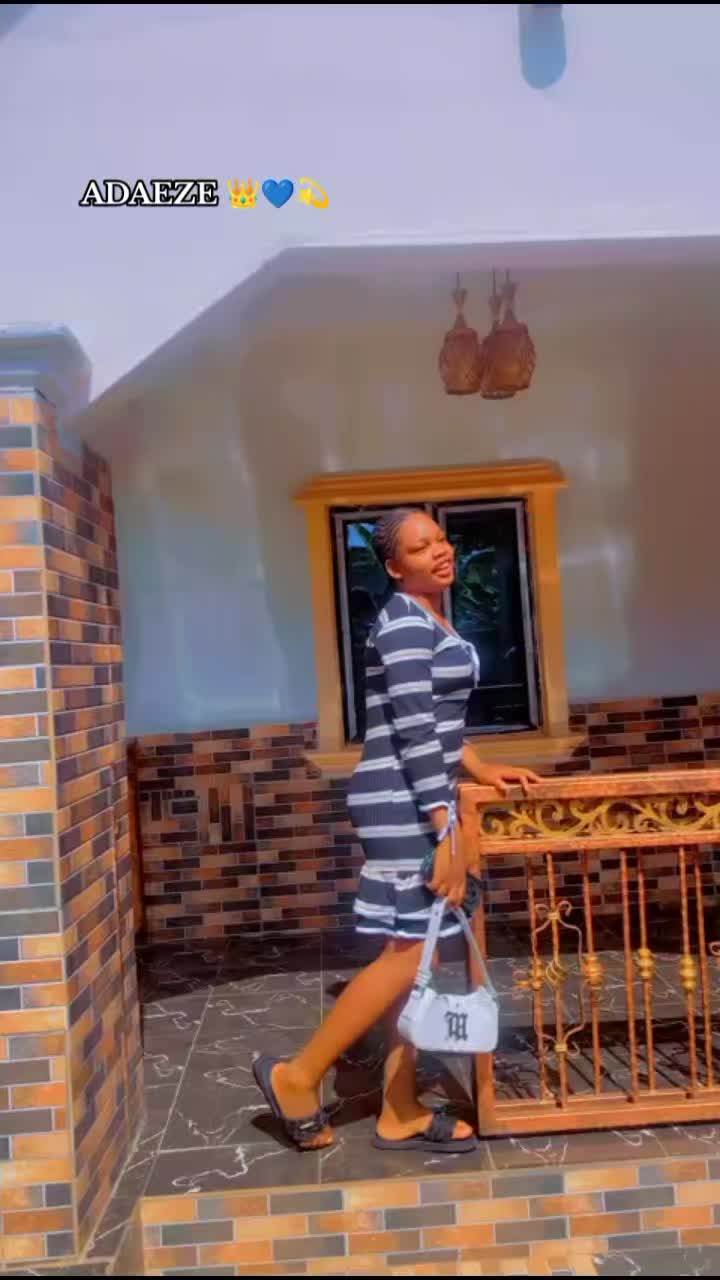 @ADAEZE👑💙💫