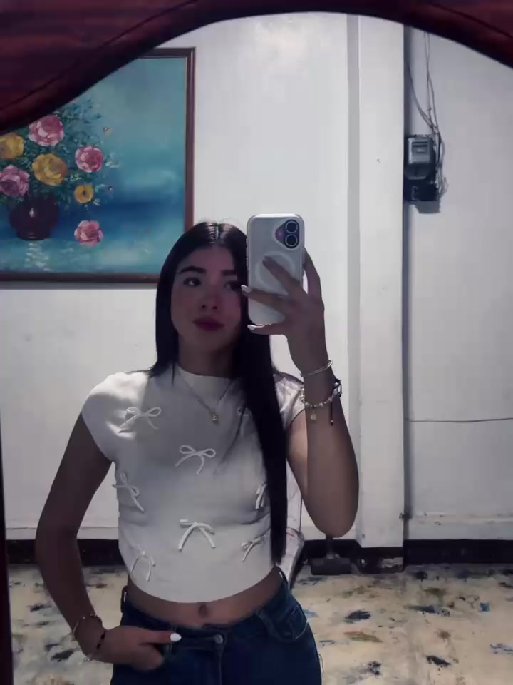 @Laura🐞
