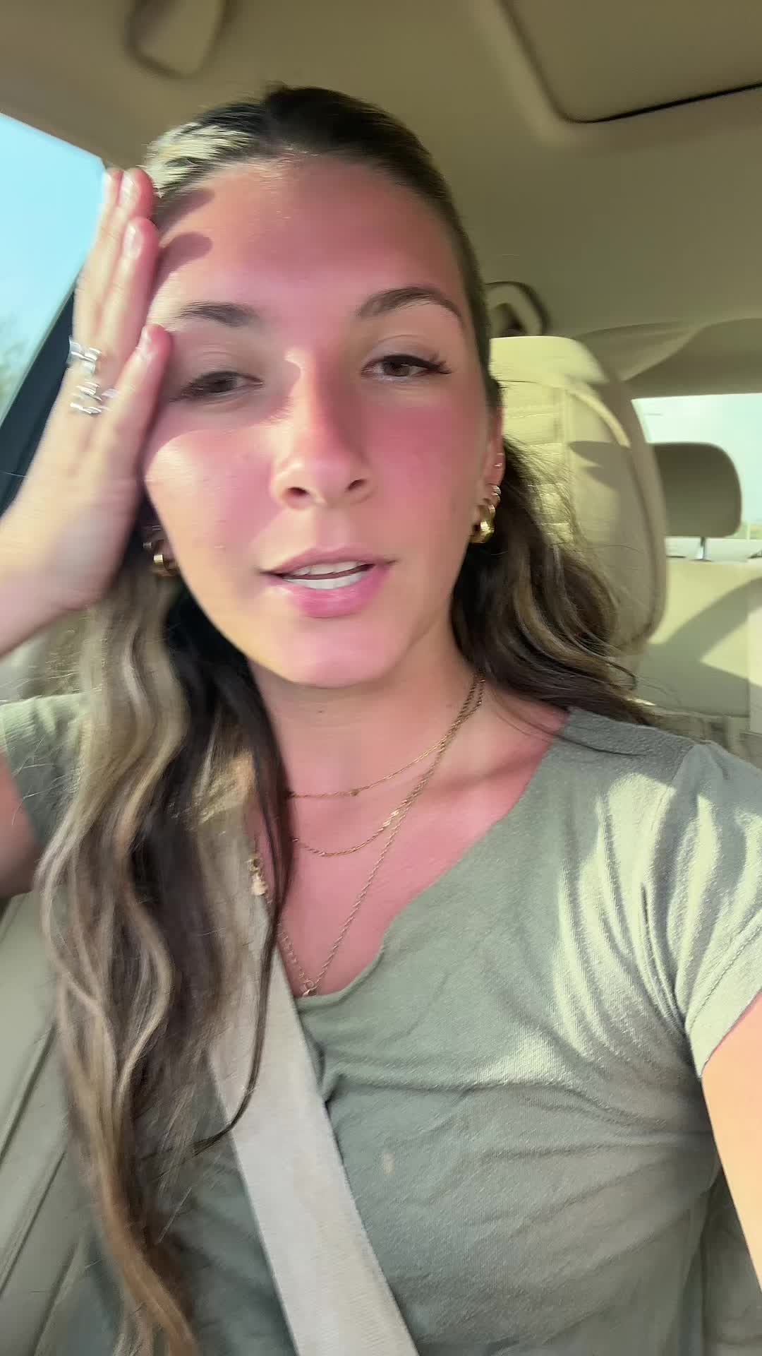 @ellie k