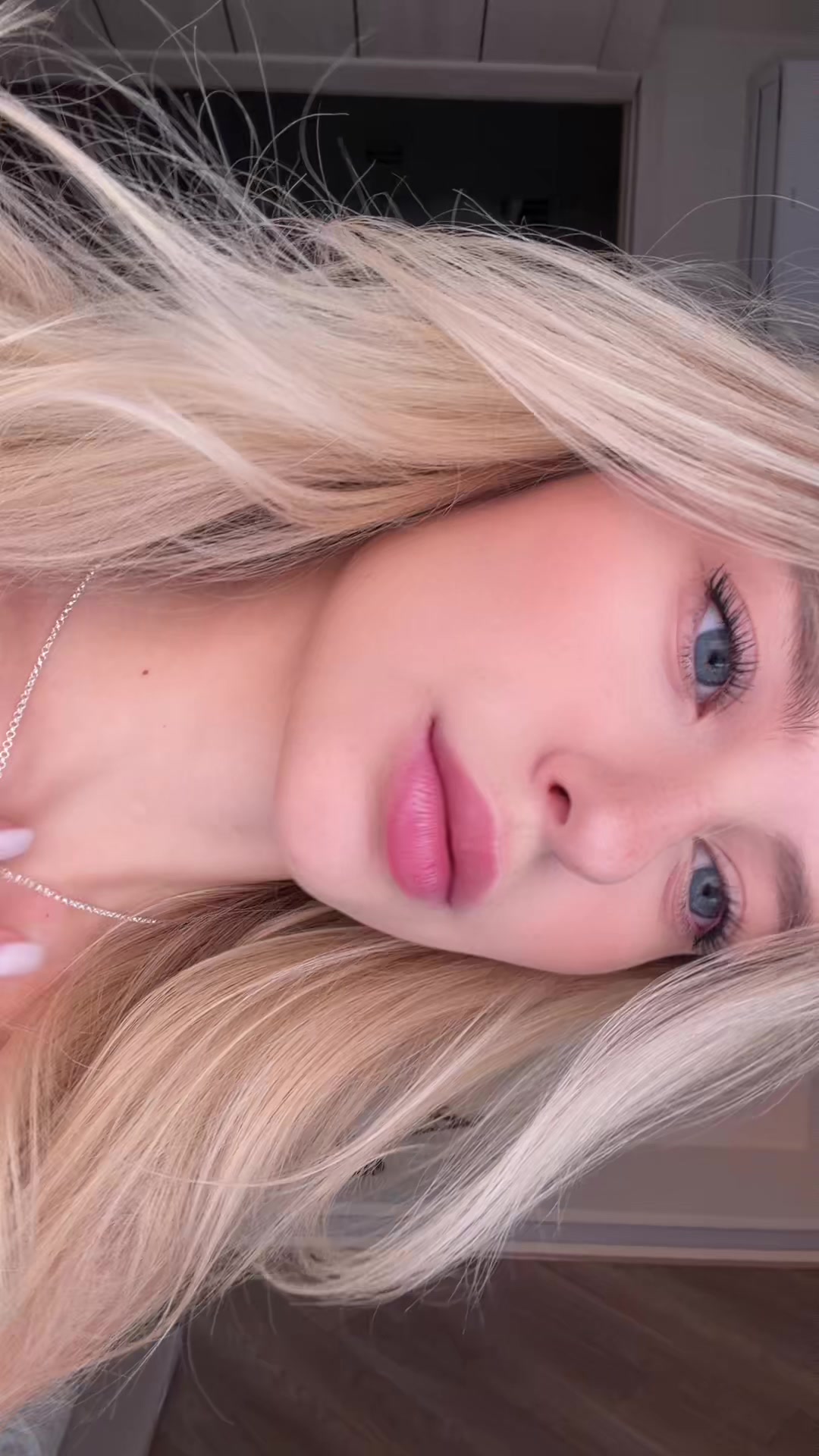 @Виктория