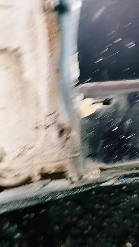 @М.  Е. Р. С