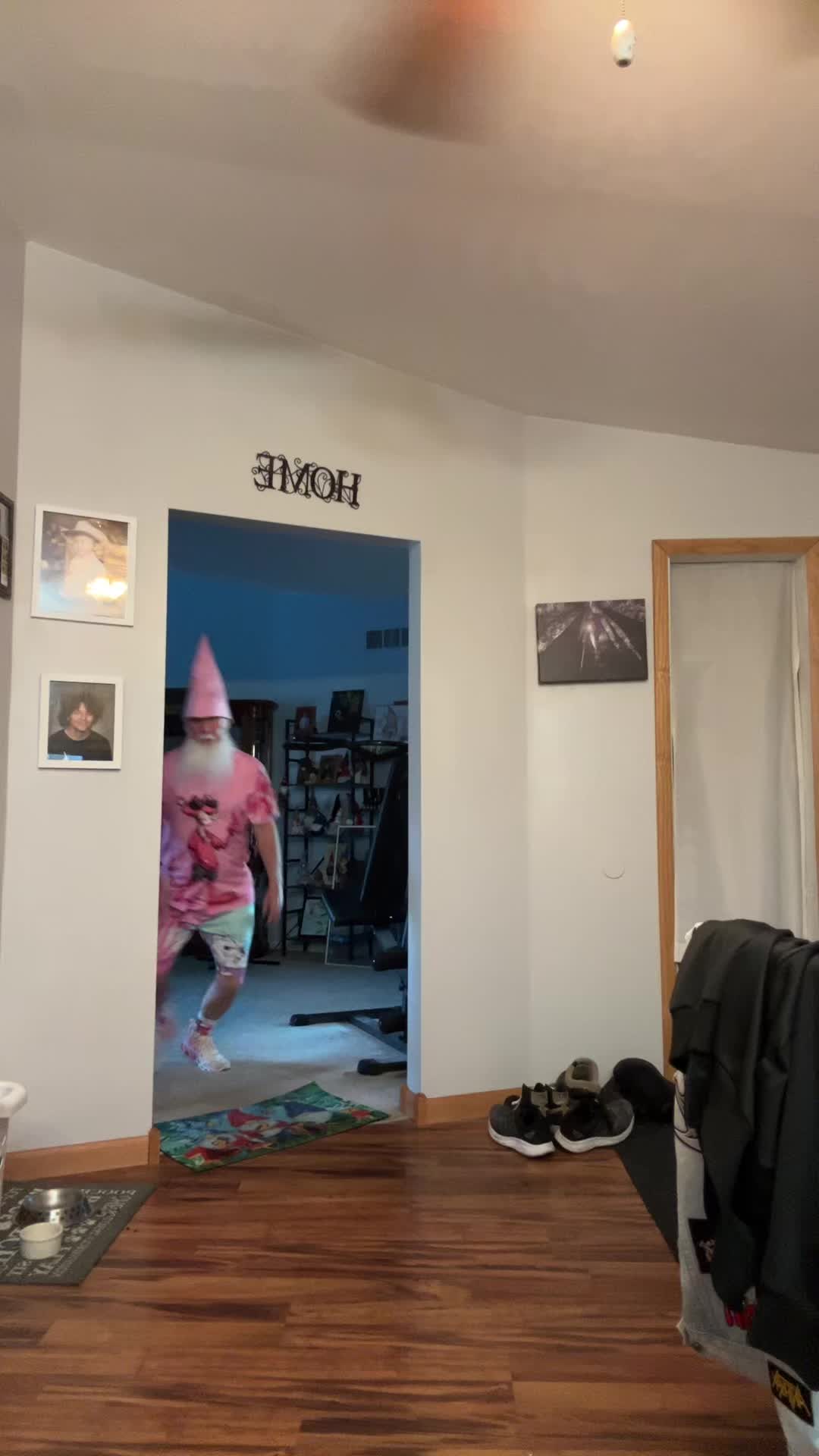 @Gerald&ensp;papa gnome wellman