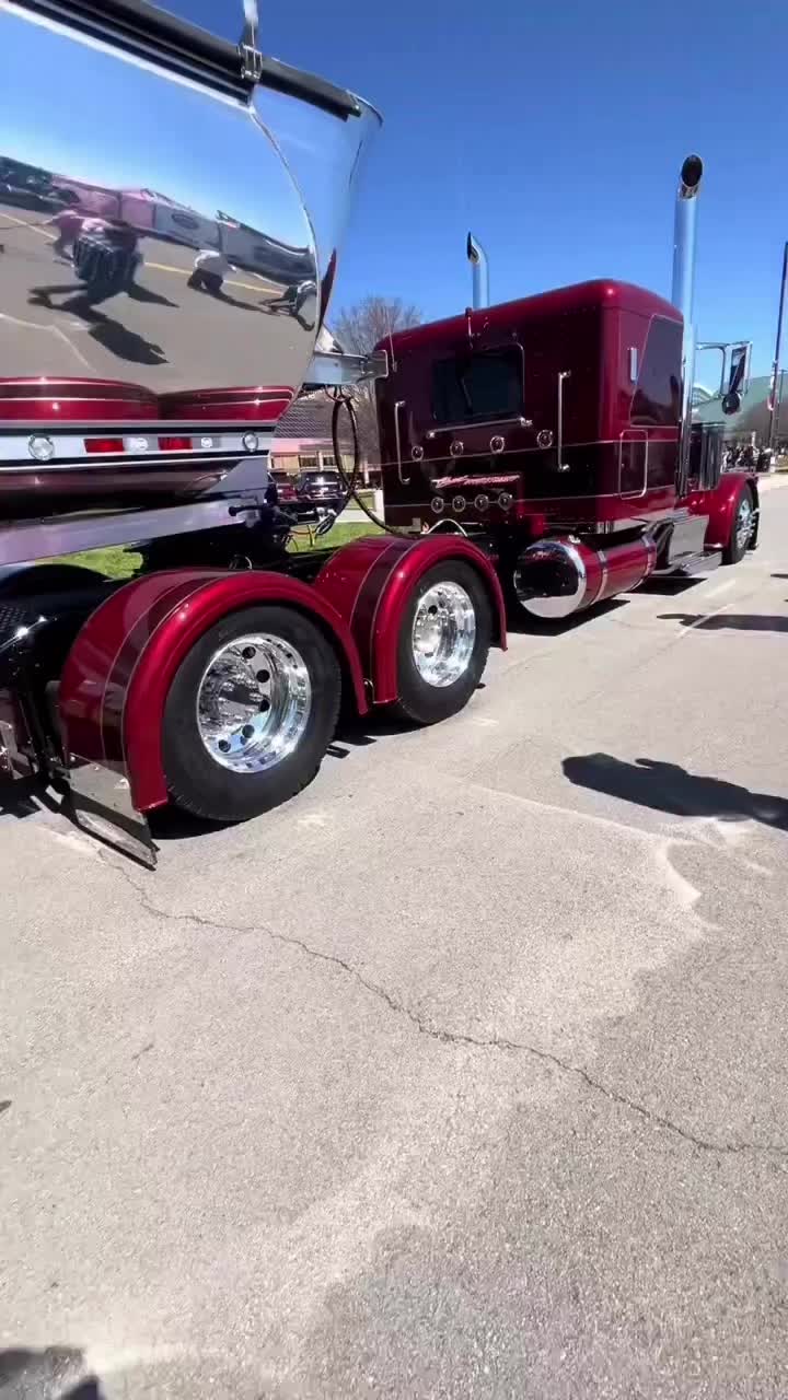 @Tyedatrucker