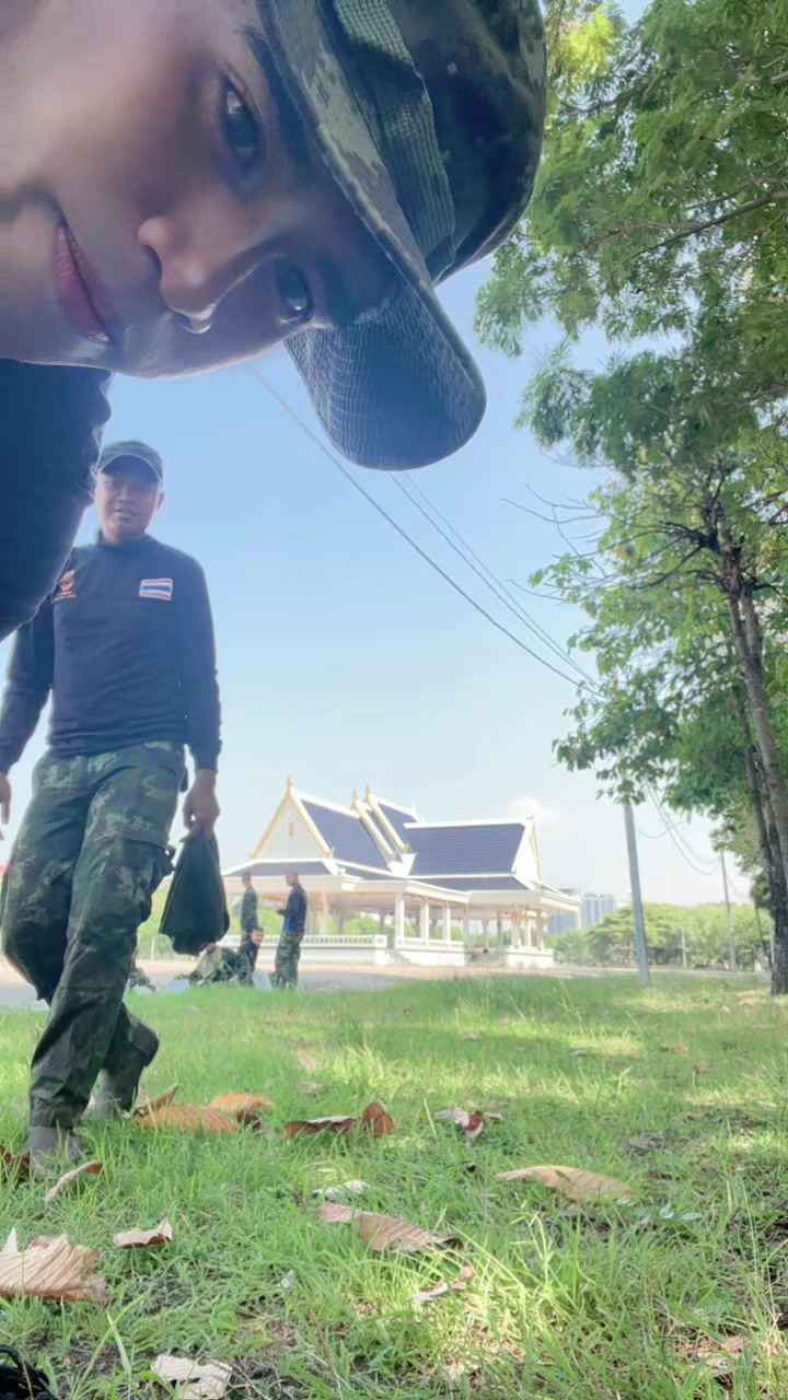 @นี่นายฮ้อยไม่ใช้นายร้อย
