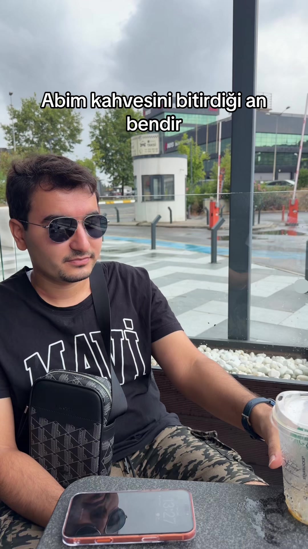 @Melacıkela