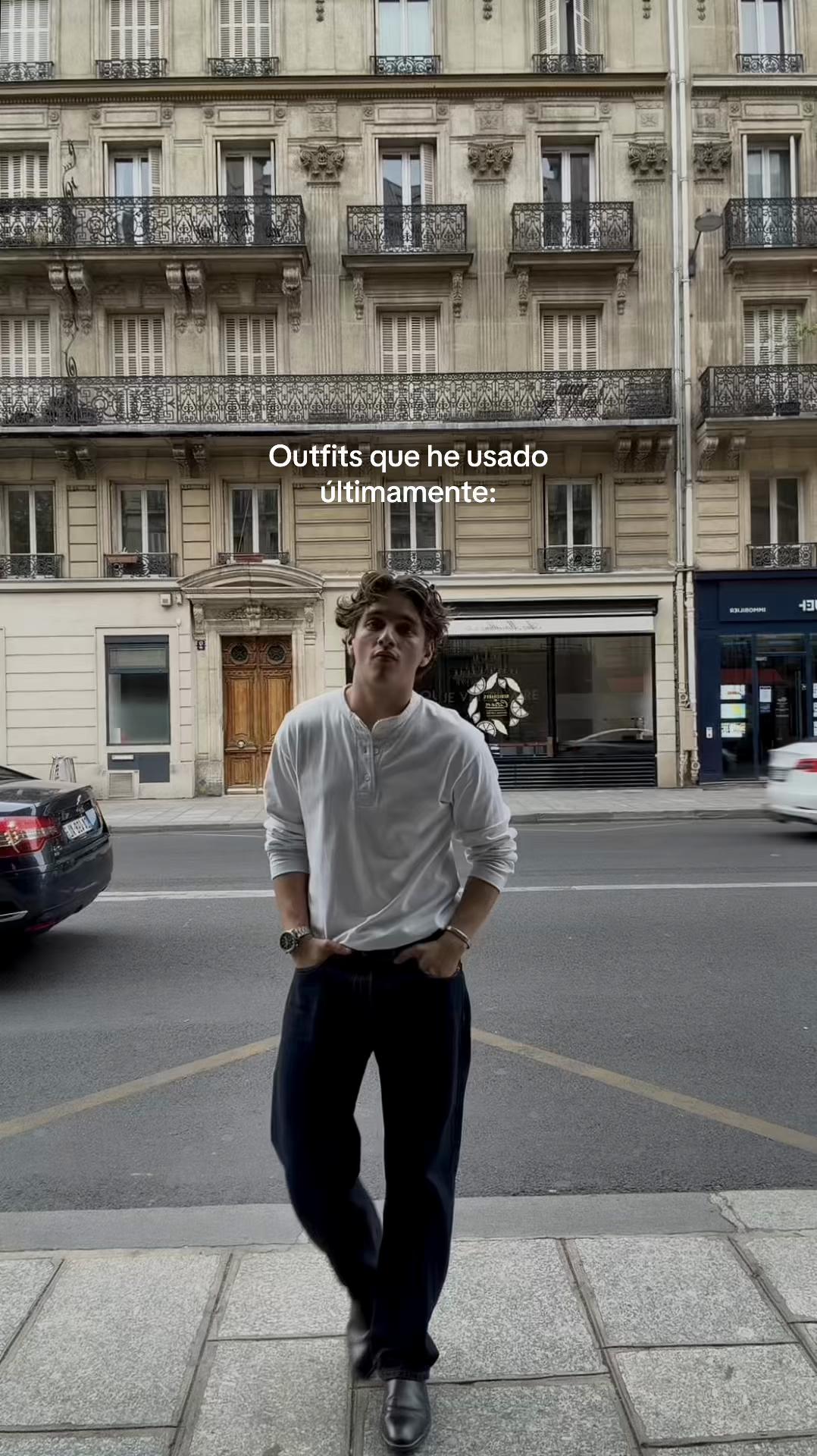 @augustomoraless_