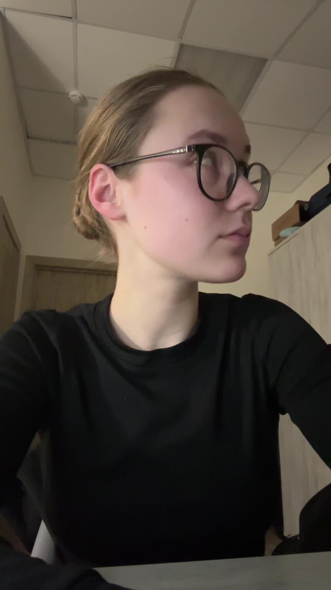 @Златик🌸💖