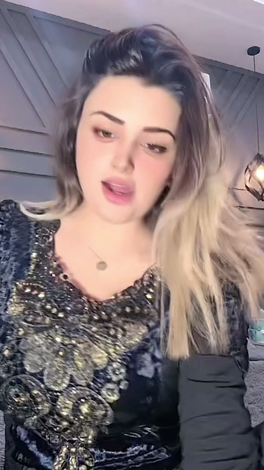 @SARA_777