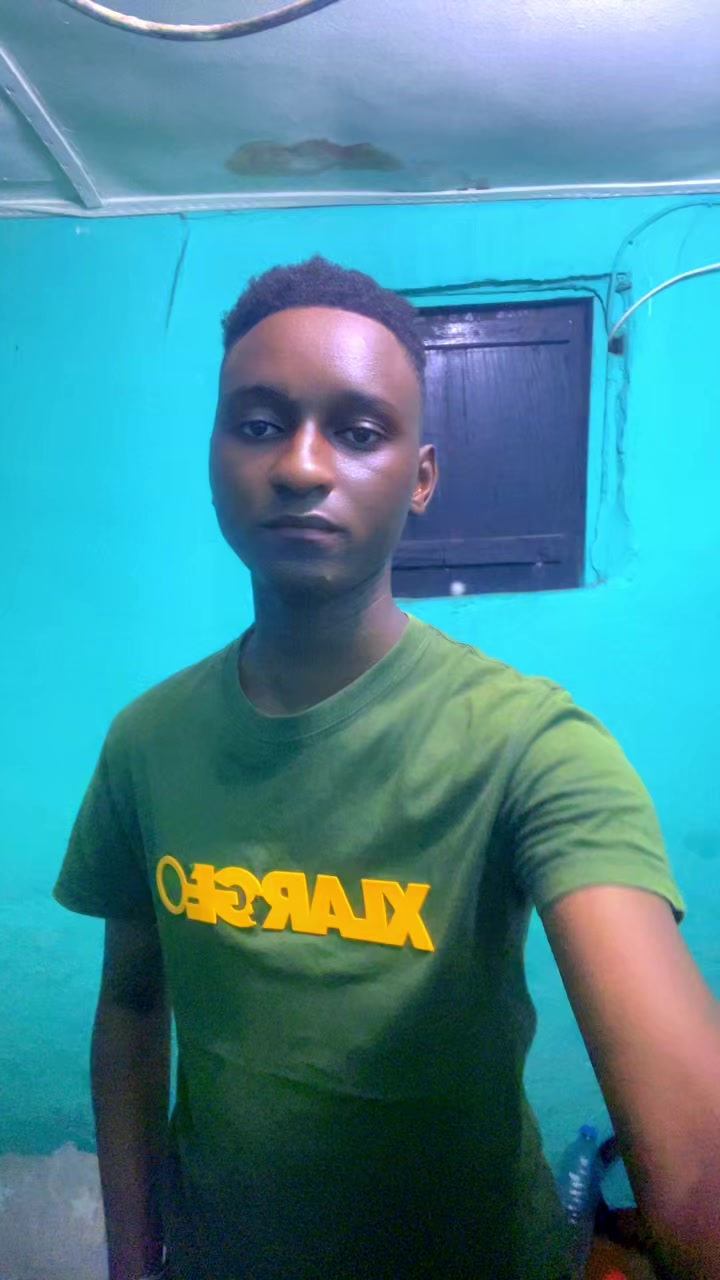 @Wizi Wôdô