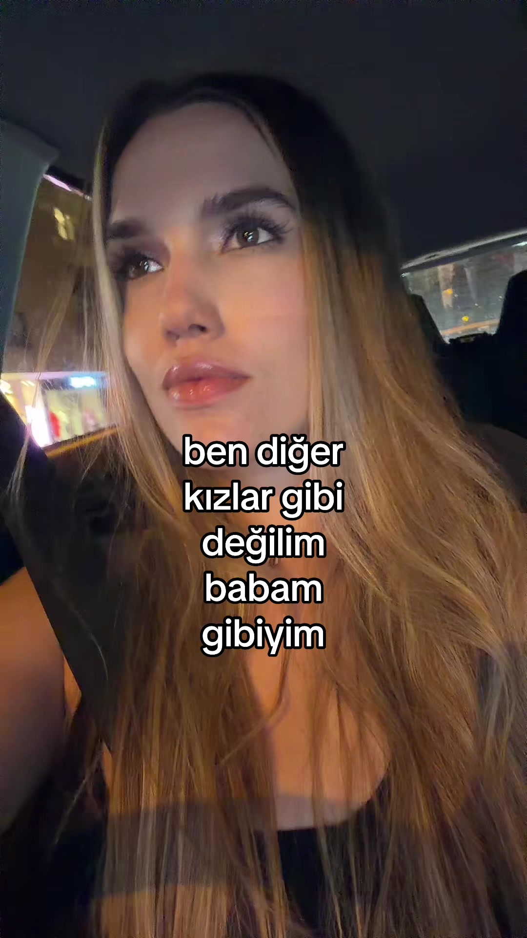 @Pelin G