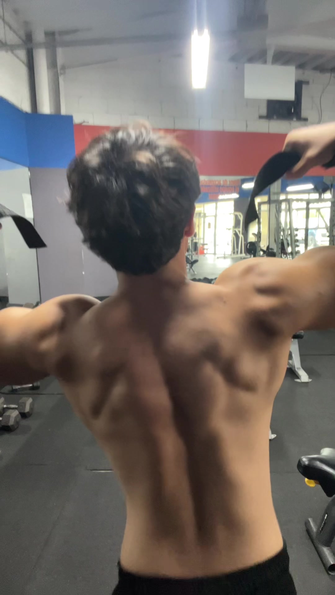 @Álvaro
