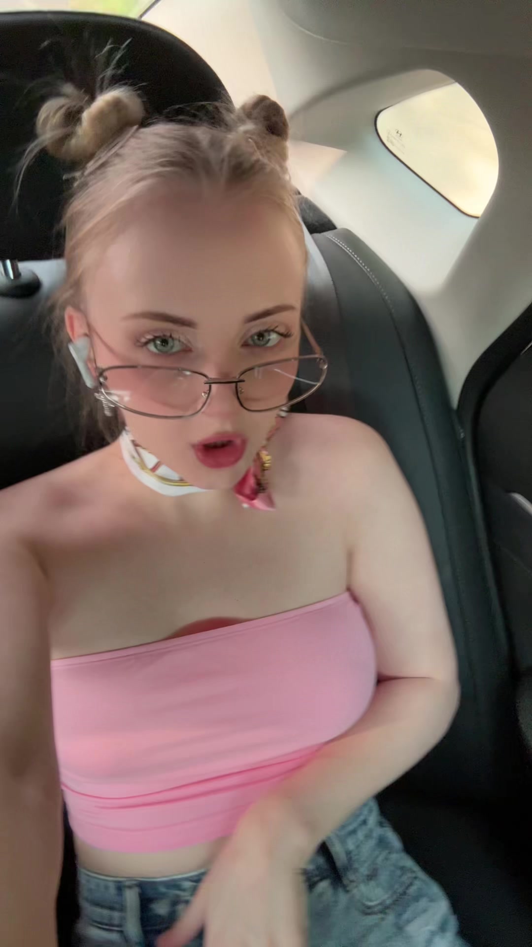 @FOXYROXY
