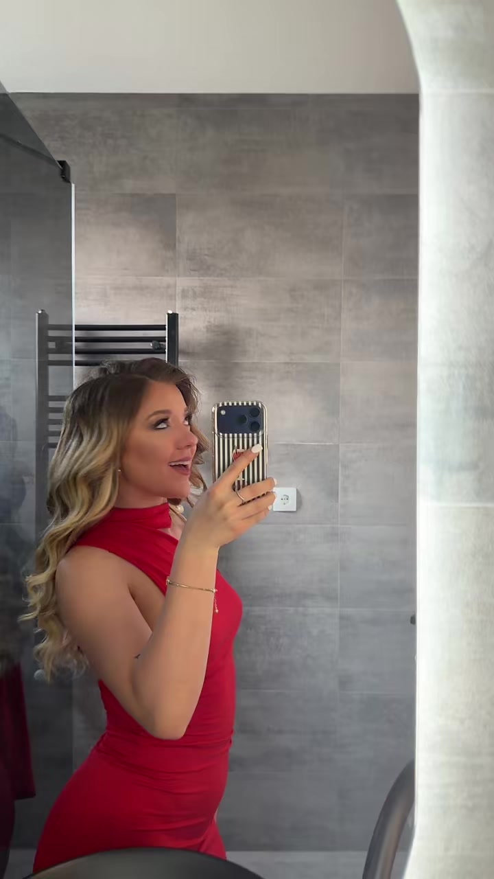 @💫VickyAlex💫