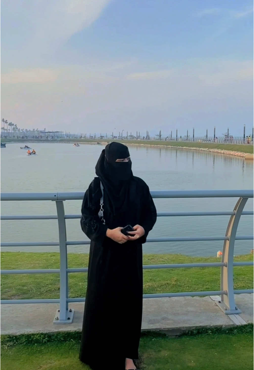 @Megha🇸🇦