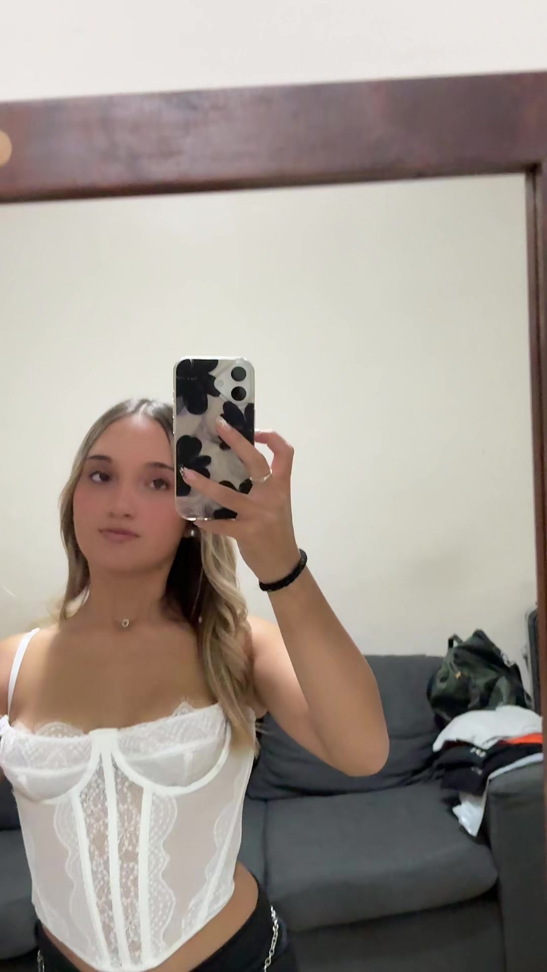 @Clara
