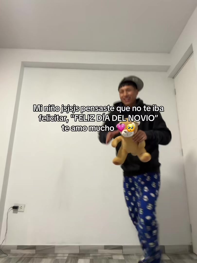 @_Henry