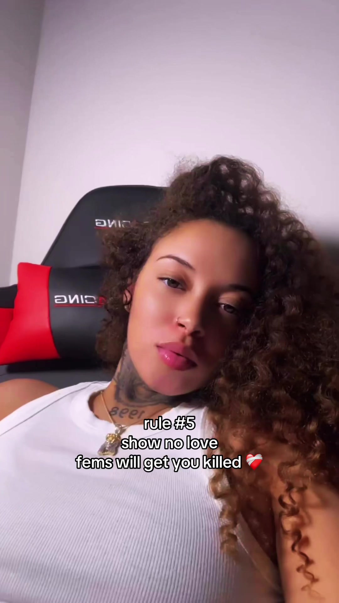 @Gottolovekriss