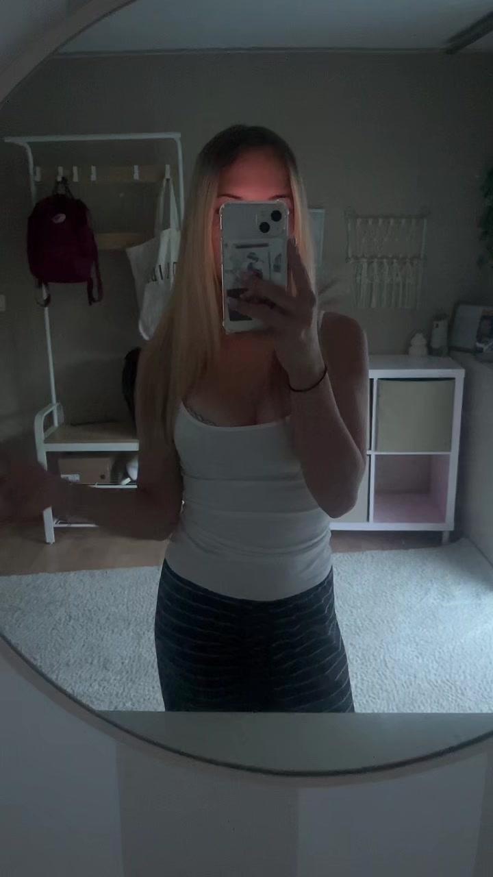 @𝐴𝑚𝑒𝑙𝑖𝑒ꨄ