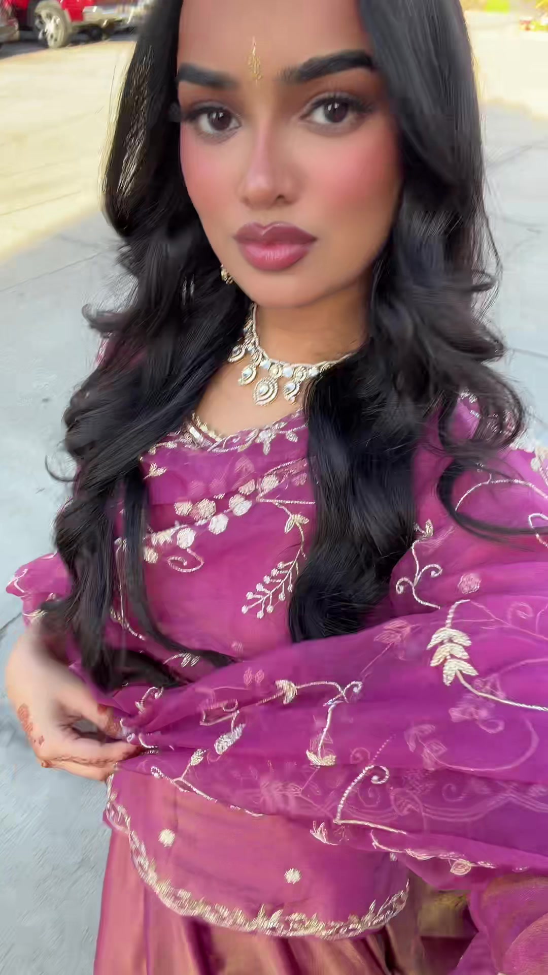 @anuubaee
