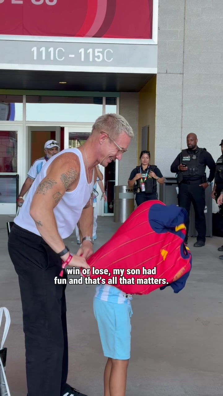 @Diplo