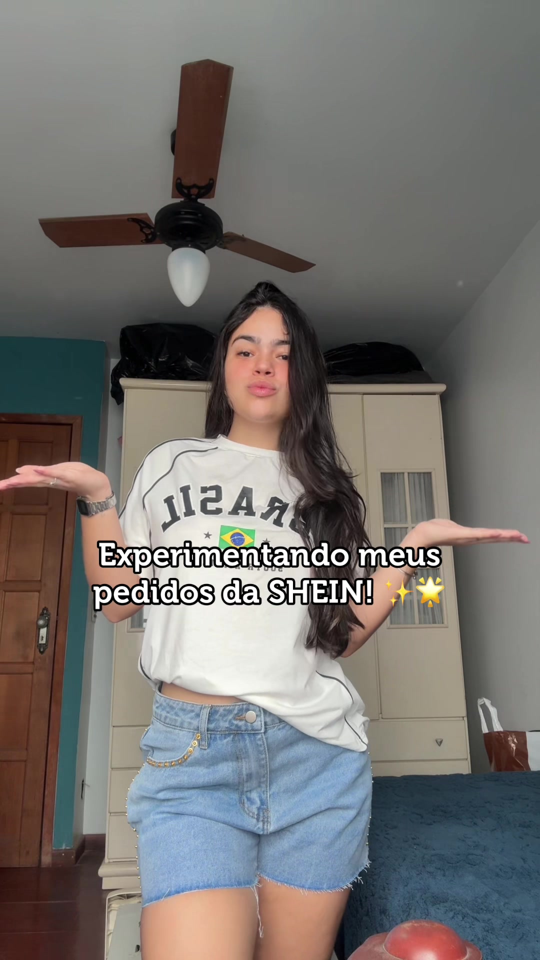 @Julia Calabria