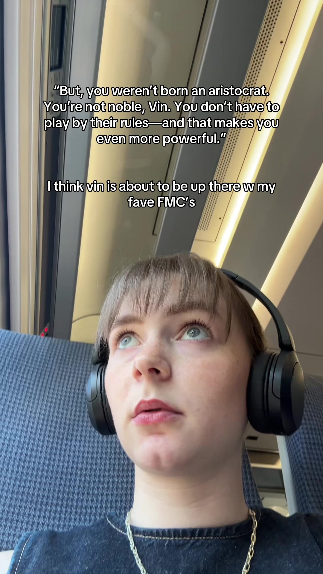 @Ellie Reads & Reacts ๐