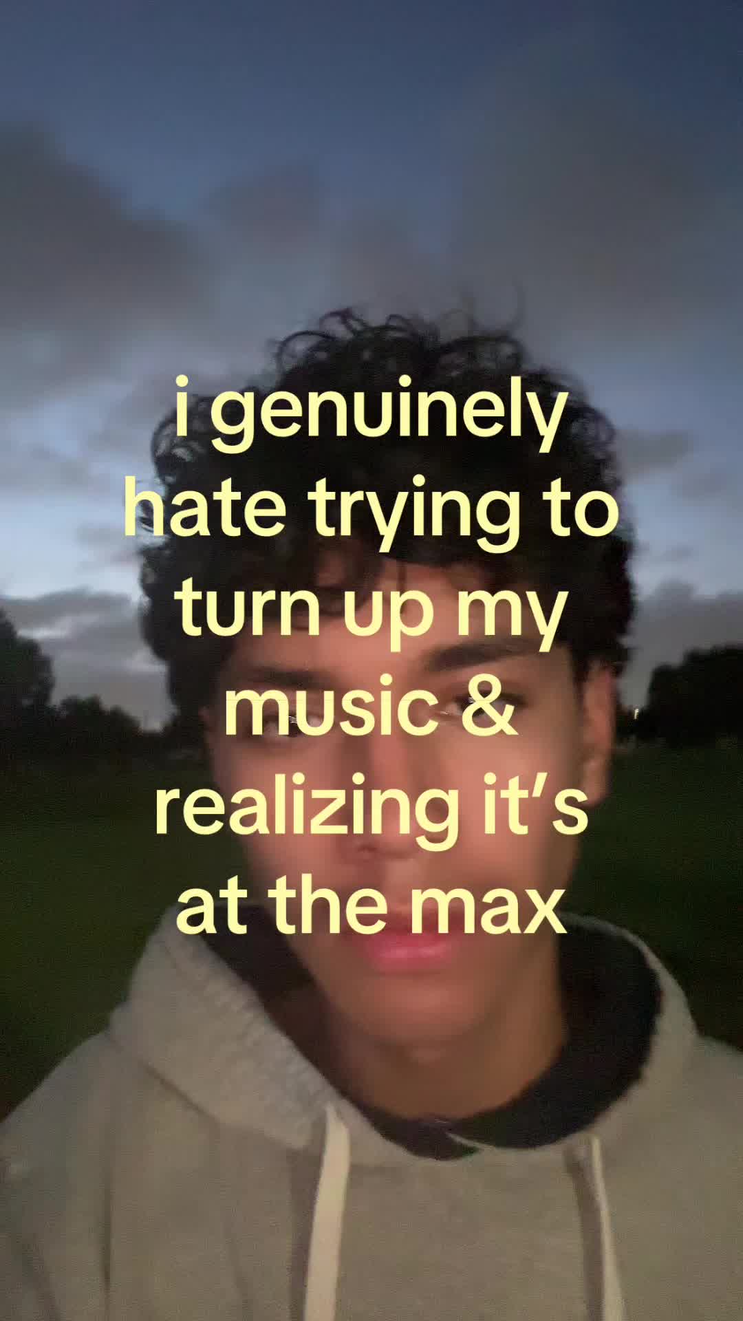 @️
