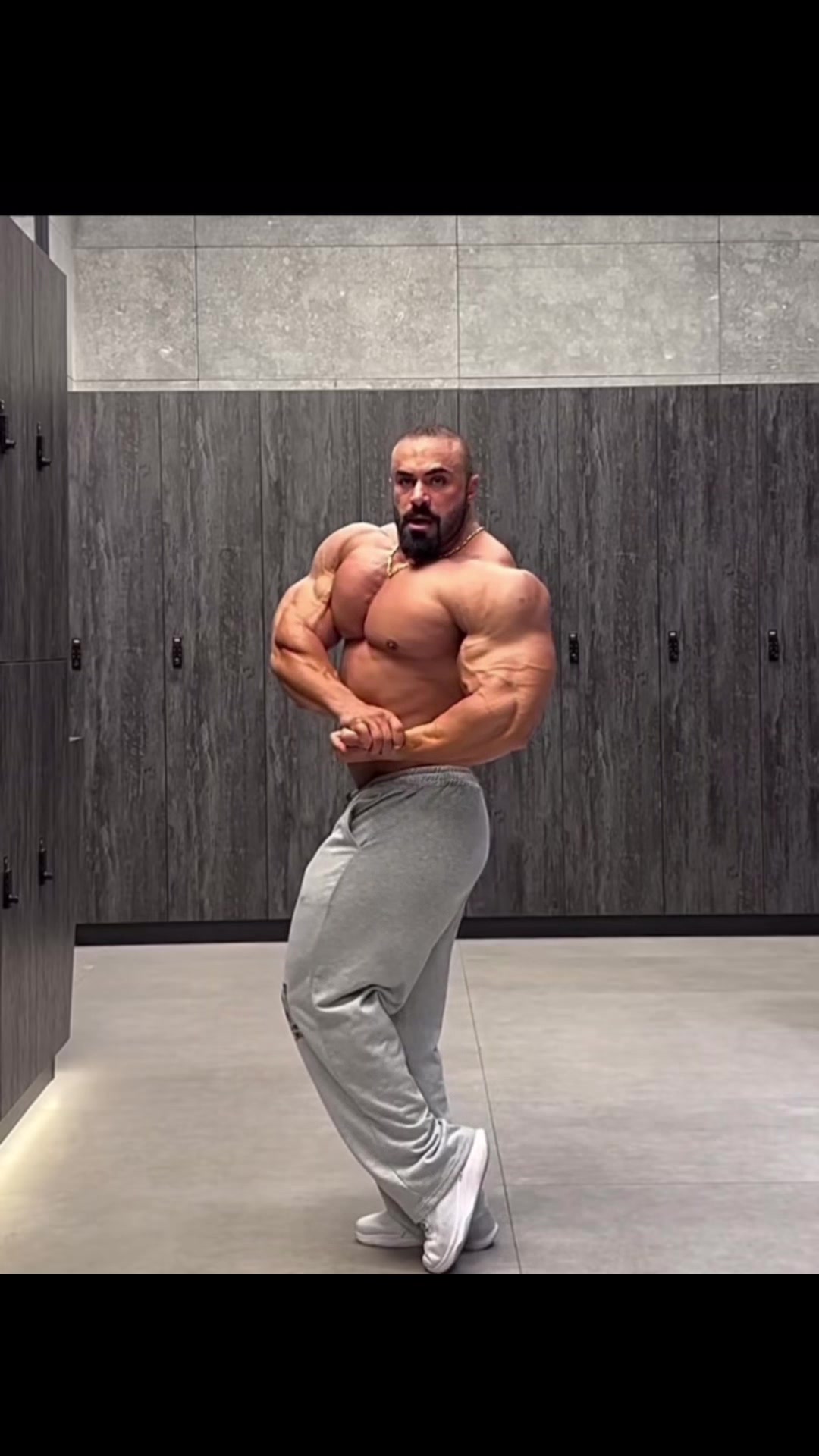 @skinnyedits