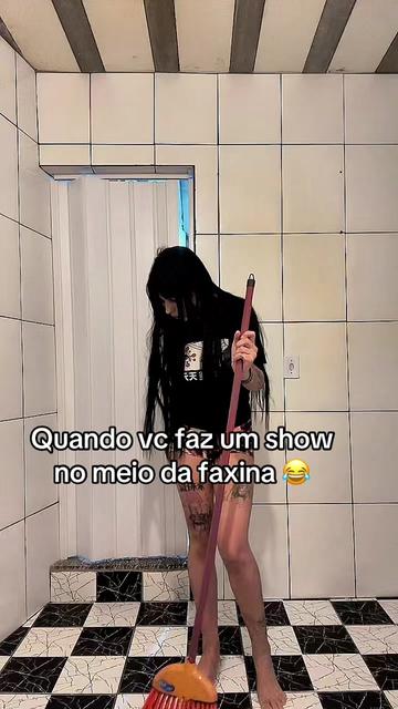 @Loly Nyra