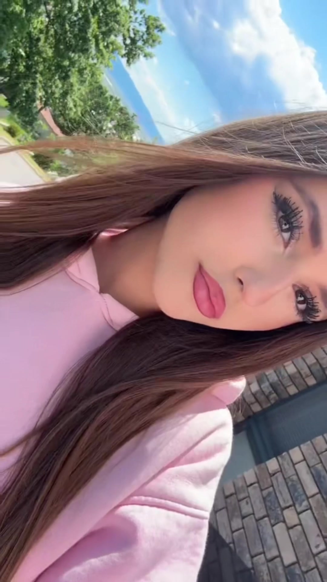 @𝑅𝑒𝒶