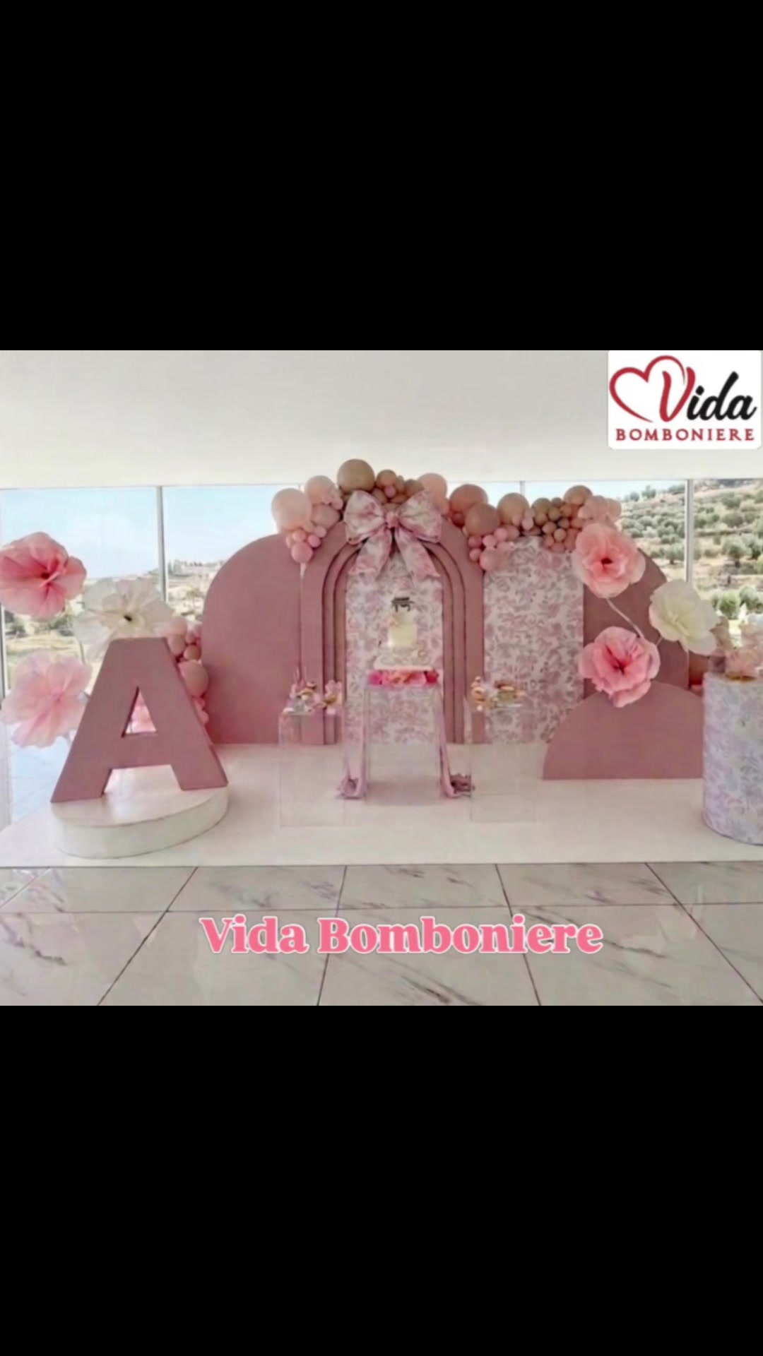 @Vida&ensp;Bomboniere