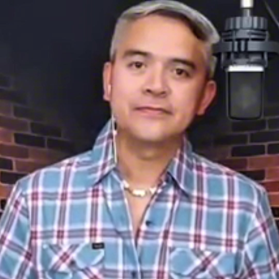 @Vhen Bautista aka Chino Romero
