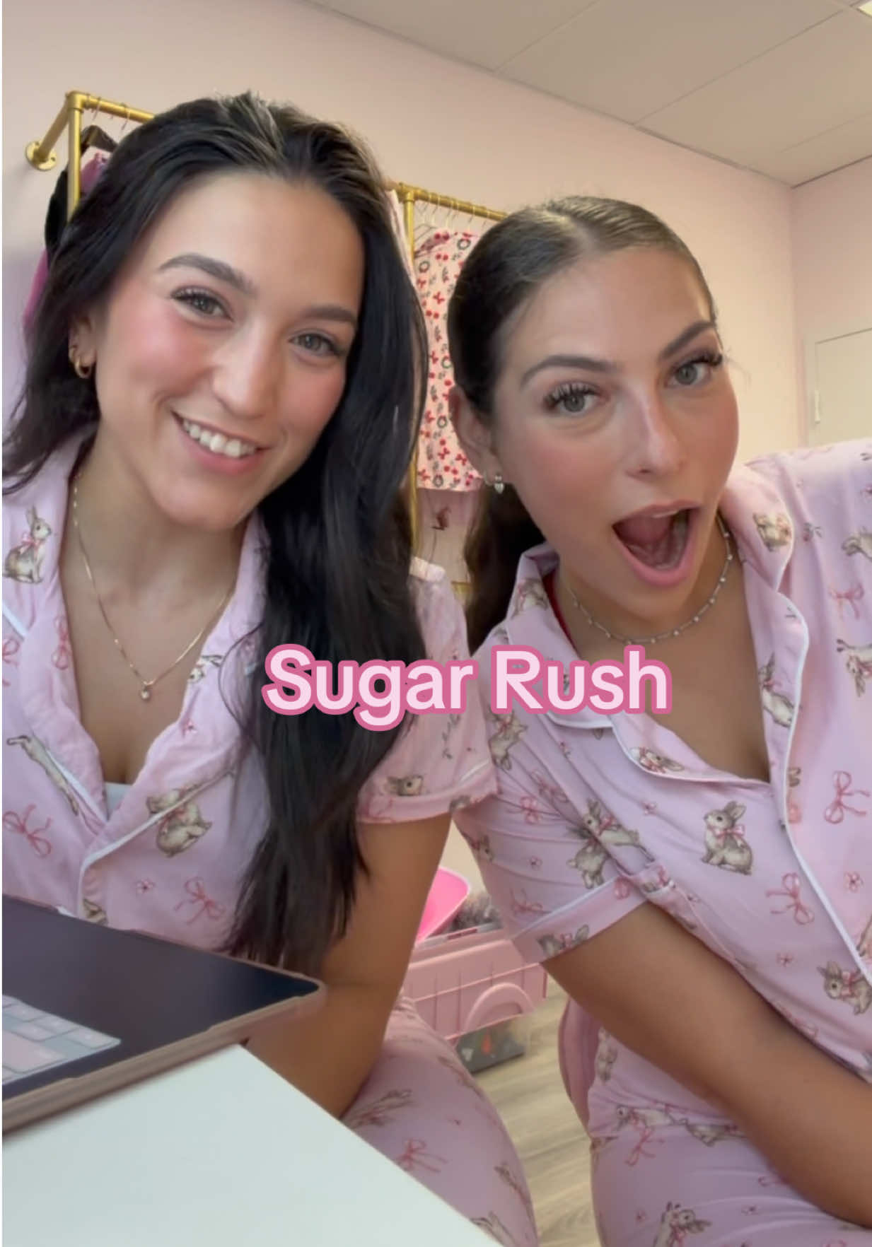 @LK Sucr&eacute; 🍭🎀