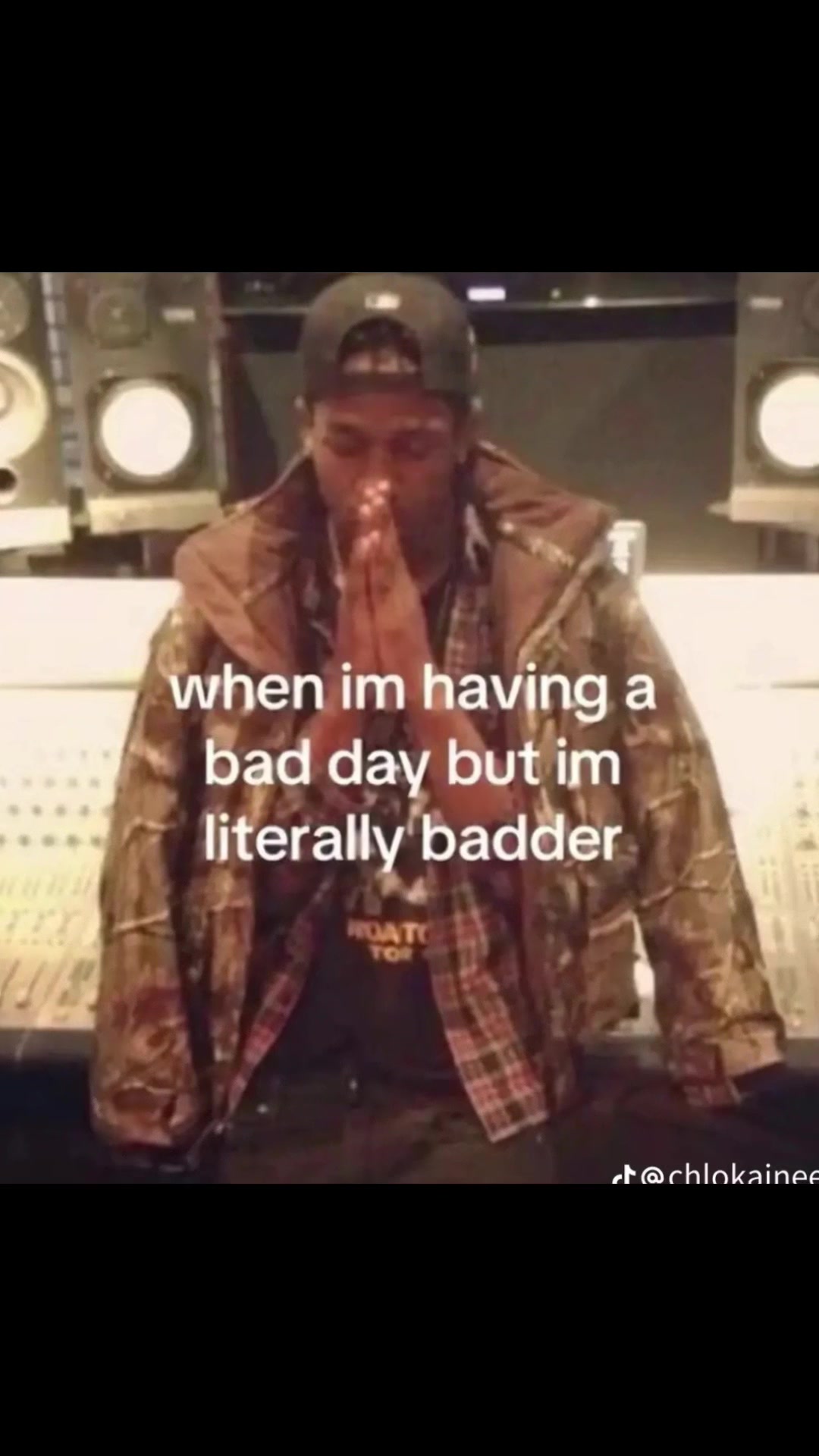 @NIQUE NIQUE ๐
๐ฝ