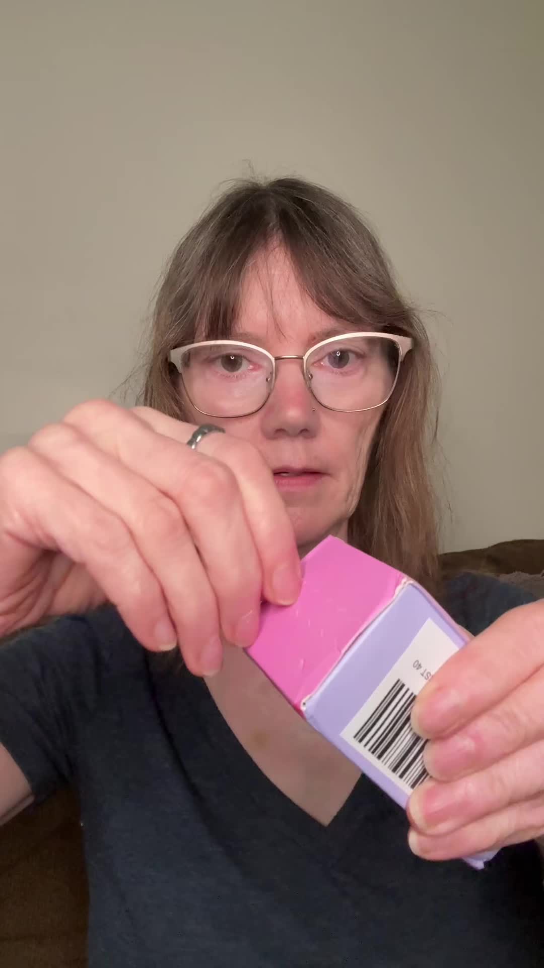 @CraftyLori🧵sews rite