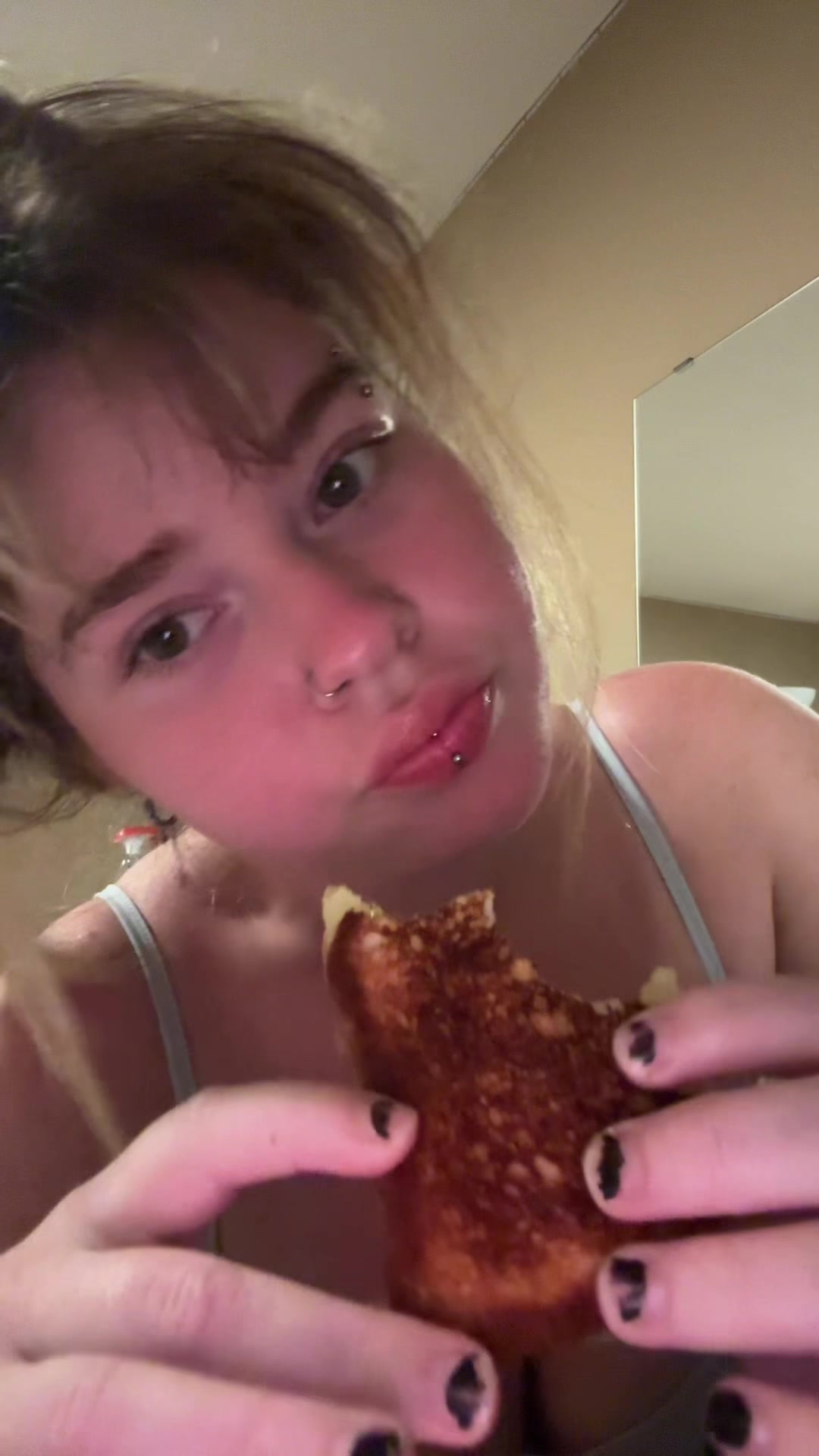 @maisie