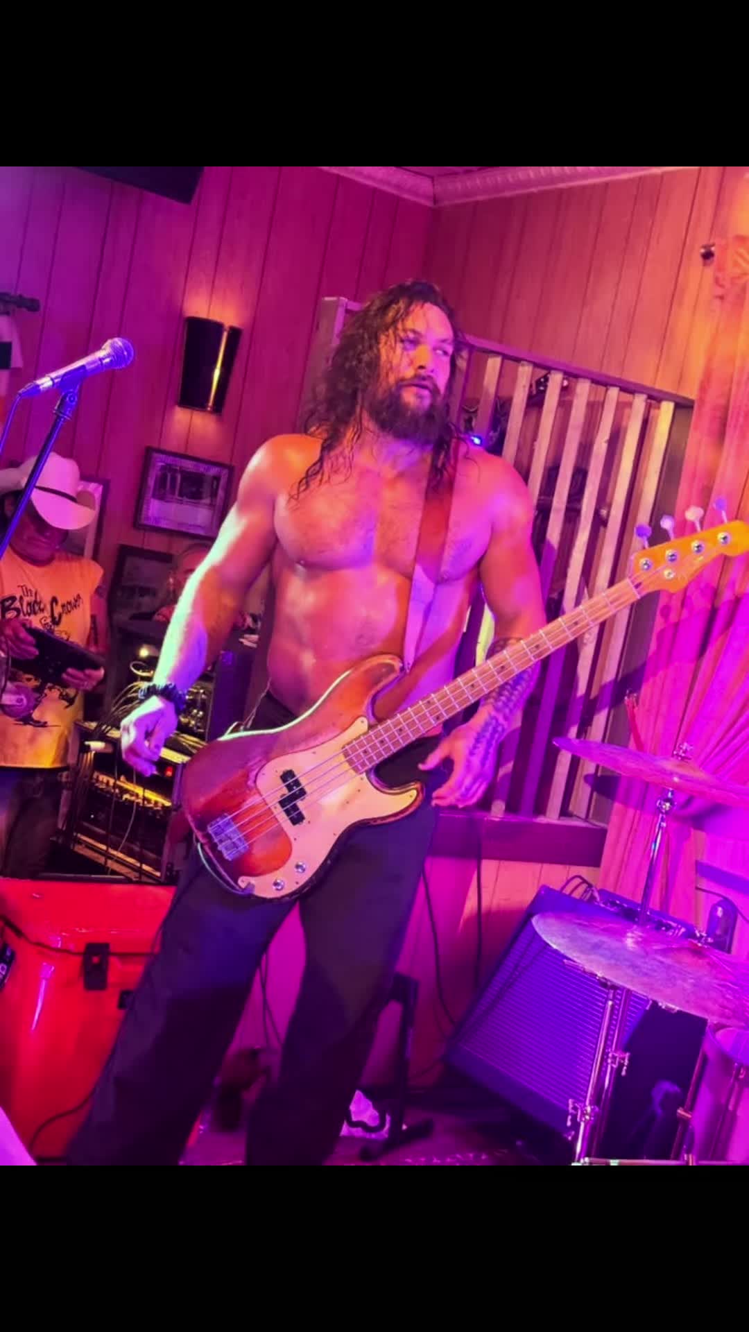 @Coni momoa