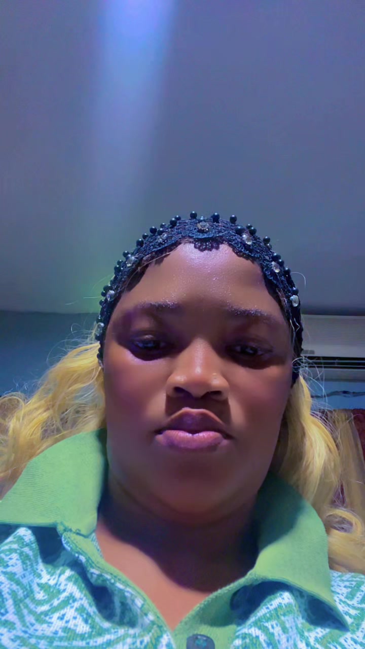 @AyoolaGold1